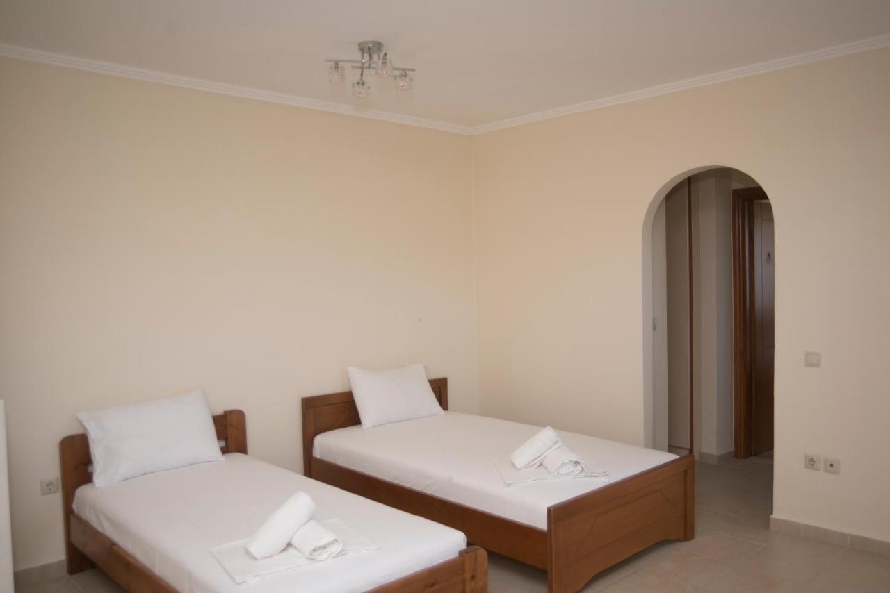 Victoria'S House In Lefkada City Apartment Bagian luar foto