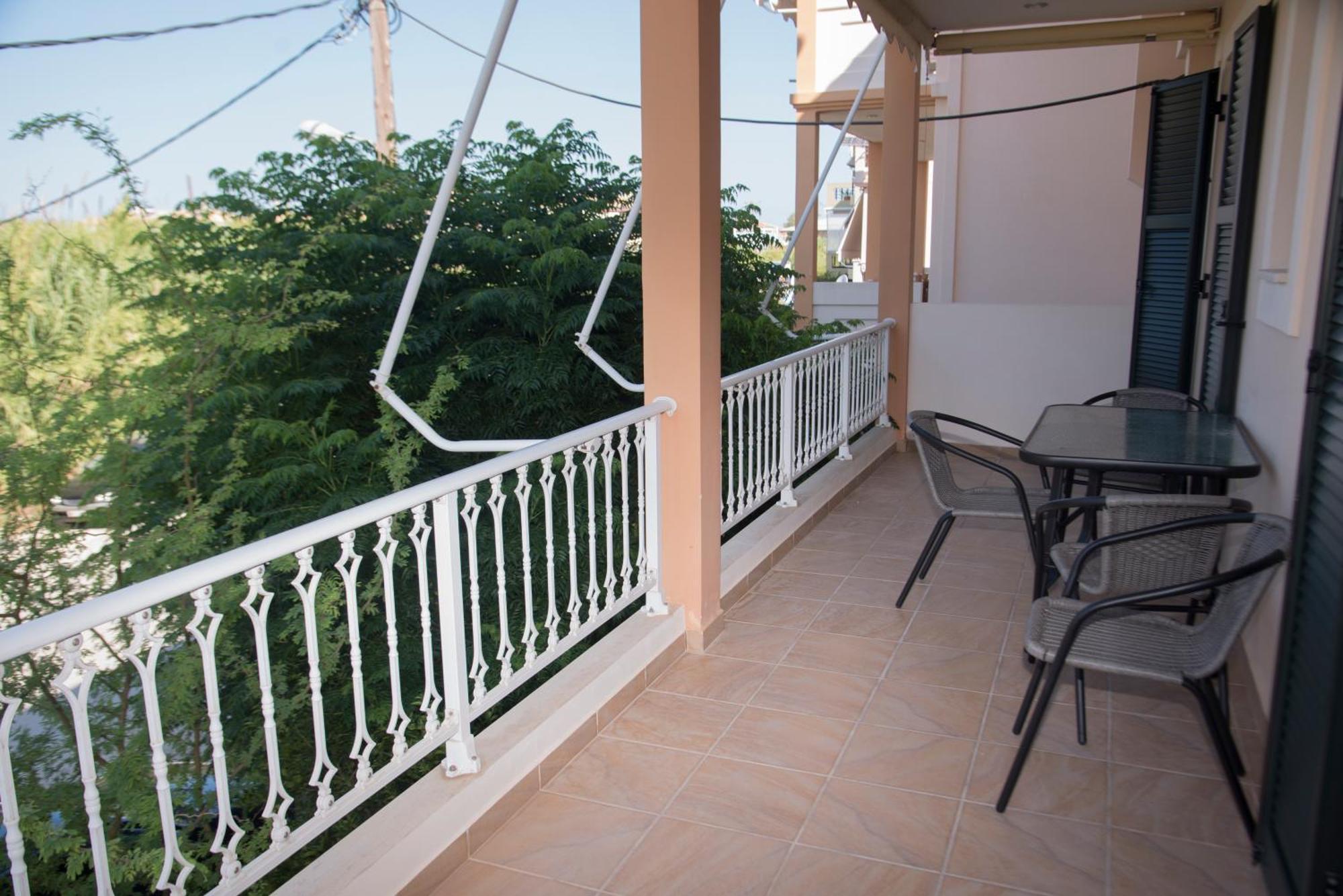Victoria'S House In Lefkada City Apartment Bagian luar foto